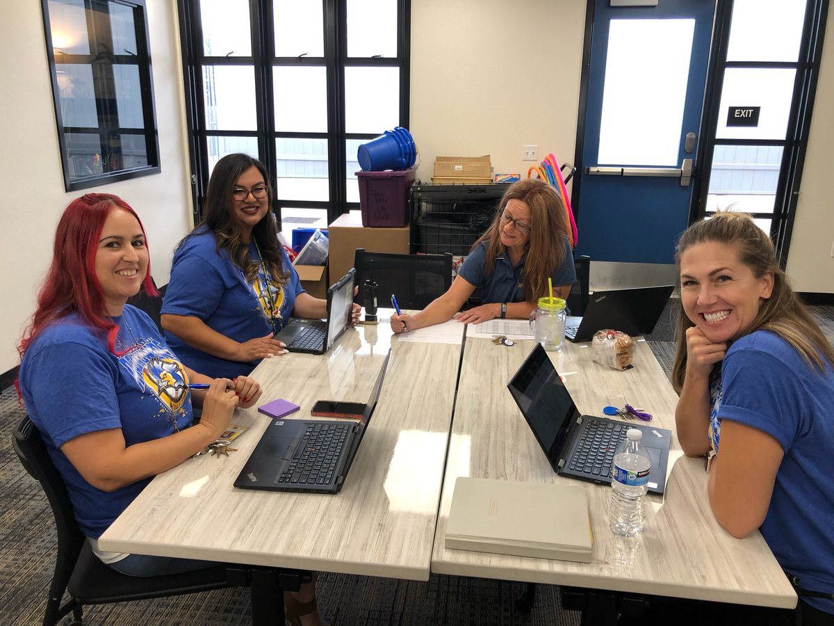 MrsMorgan528's tweet photo. We have the best educators at Tomas Rivera! Our counselor Ms. McPeek, new PBIS Coach Ms. Fetzner, attendance tech Ms. Cabral and myself brainstormed interventions for our most at risk attendance students. I am excited to see the positive impacts!! #BAT1000 https://t.co/wMmbKpjQw3