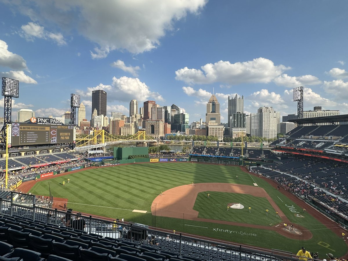 daveseeney's tweet photo. 🤤@Pirates https://t.co/fCMkK5SGxQ