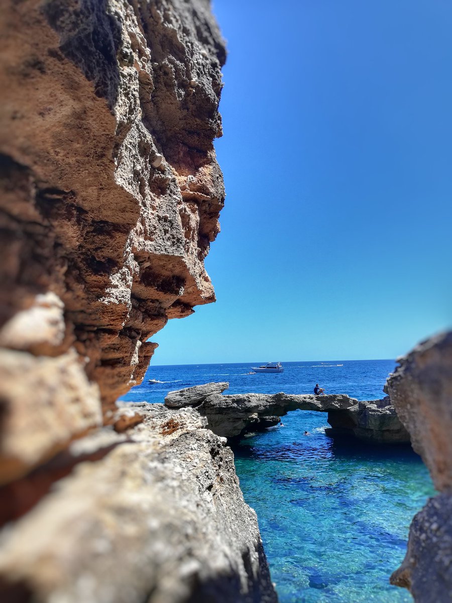 BrunoLauper's tweet photo. Costa Baunei
Sardinien... August 2023
•
#calabiriala #spiaggiadibilariccoro #costabaunei #Bauneicoast #eastcoast
#bluelineboattours
#tiltshift #tiltshifteffect #miniatureffekt
#rocks #waves #cliff
#snapseed
#sardegna #sardinia
#sardinien #meer #mare
#arbatax #beach https://t.co/rjRLNirFAI
