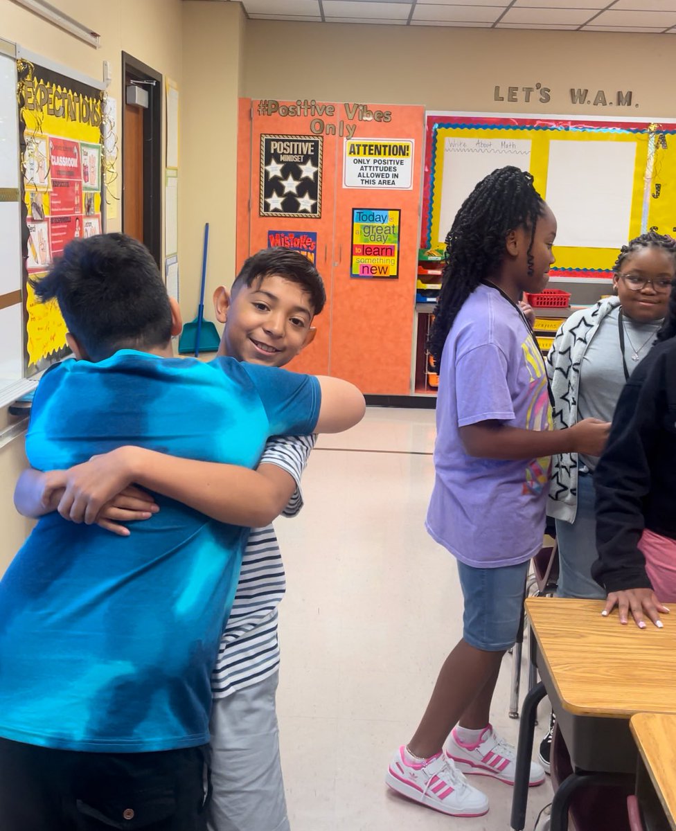 MsDaniels_'s tweet photo. 1st Week Reflections 👩🏽‍🏫:
K.U.B.- My students KNOW they are loved UNDERSTAND they are in a safe space &amp; will BE ABLE TO learn as a result of it!
Relationships before rigor. ✅
Grace before grades. ✅
Patience before programs. ✅
Love before lessons. ✅
#MyAldine #LookAtThoseSmiles https://t.co/FEVabsbA4o