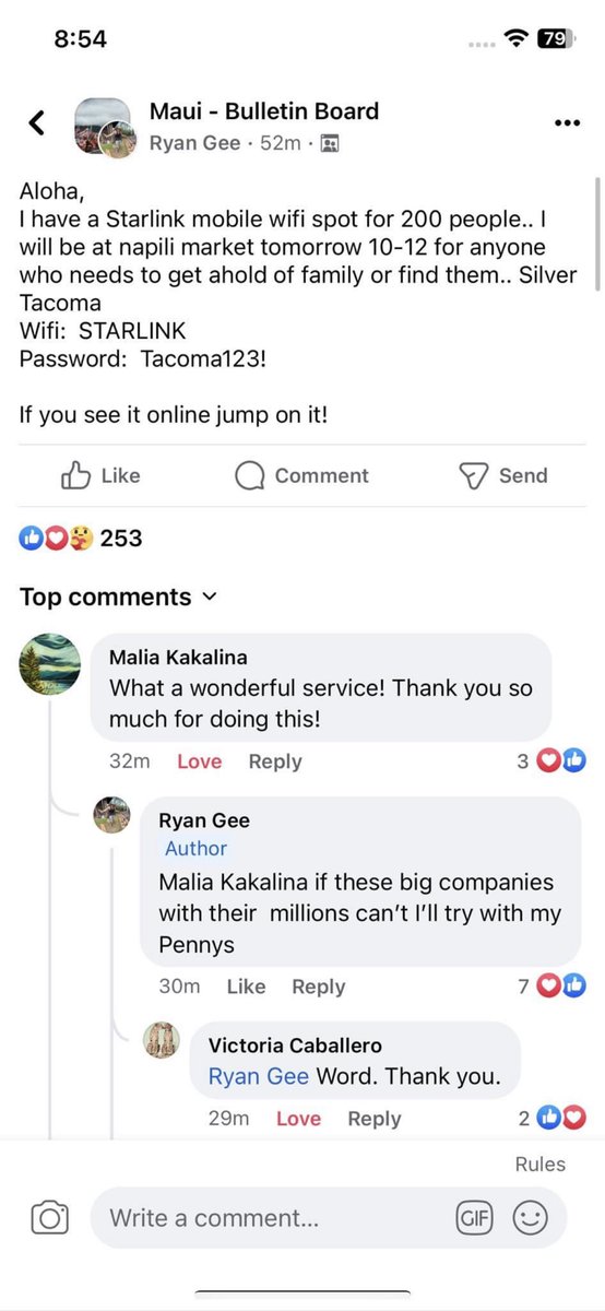 HoldTheJoedor's tweet photo. @elonmusk help my man out!! He’s on the ground trying to help people in Hawaii with a Starlink in his truck! https://t.co/z0fQyDyvLt