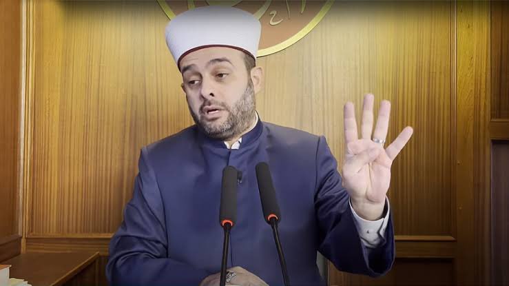 Siz bunlarla meşgul olmaya devam ederken, dolar,euro,benzin,motorin 50 TL’ye doğru gidiyor.. Tutuklansa ne olur? Proje gereği başka biri daha çıkar kutuplaştırmaya devam eder.. İyi uykular..
#motorin #HalilKonakçıTutuklansın.