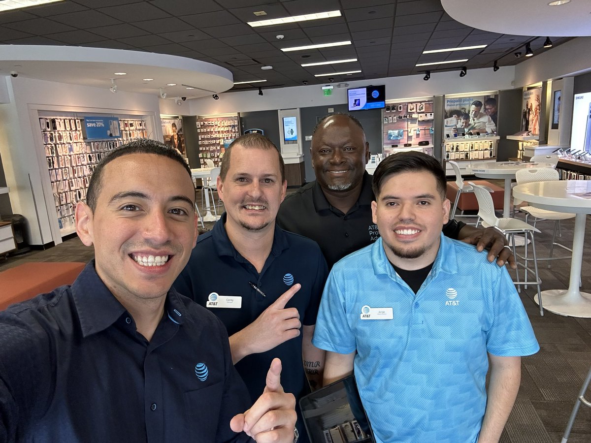 Corey Riddle (@coreyriddle88) on Twitter photo Was great seeing you <a href="/DaleB1/">Dale S. Brown</a> here in Dulles yesterday. Always good to have talks with you about ways to grow boss. Looking forward to showing great thing out of Dulles ๐ช. <a href="/King_JMontano/">Juan Montano</a> <a href="/404girl/">Betsy Francis</a> Was great seeing you <a href="/DaleB1/">Dale S. Brown</a> here in Dulles yesterday. Always good to have talks with you about ways to grow boss. Looking forward to showing great thing out of Dulles ๐ช. <a href="/King_JMontano/">Juan Montano</a> <a href="/404girl/">Betsy Francis</a>