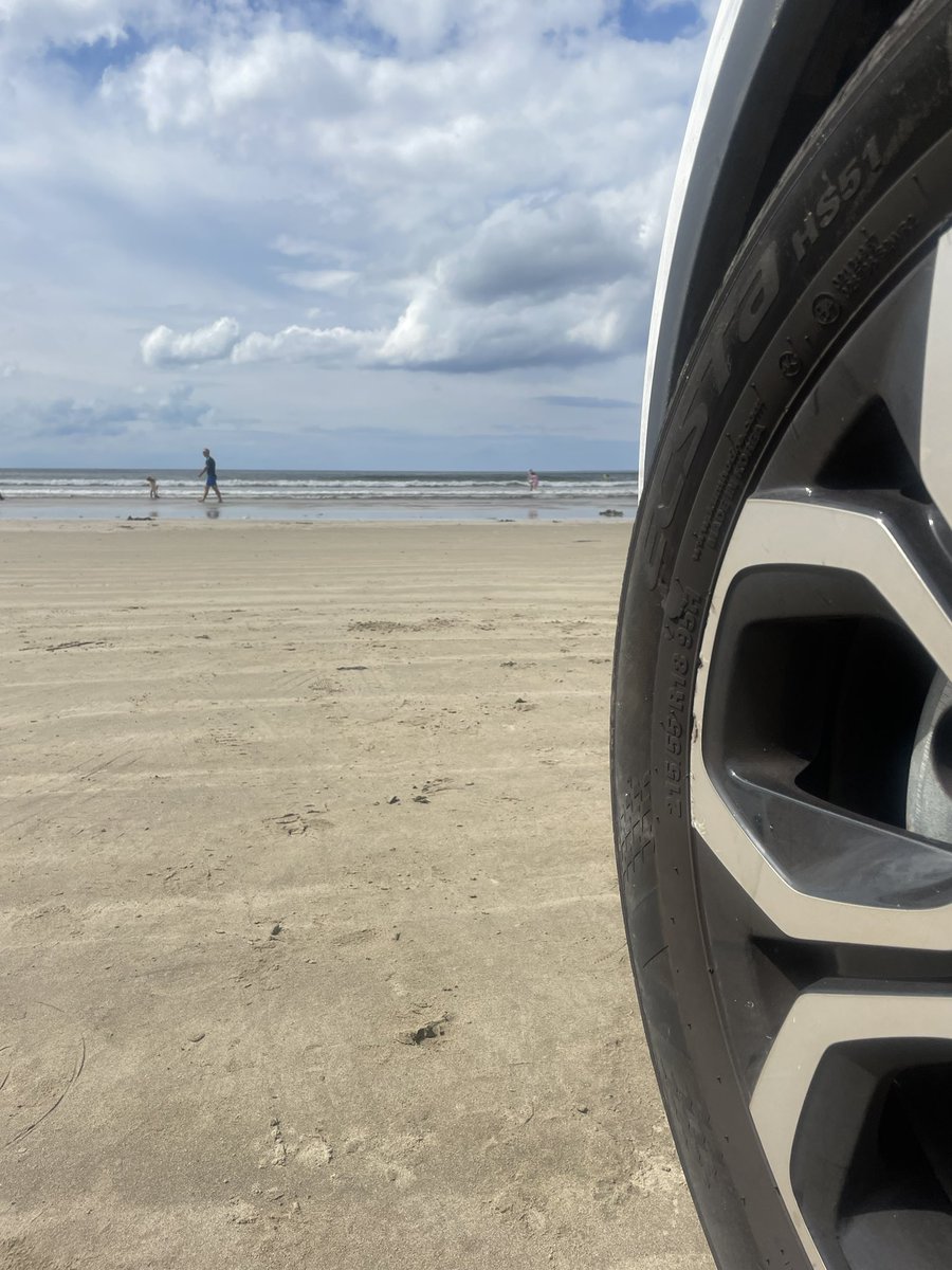 Mullaliss's tweet photo. Moody skies on Rossnowlagh beach didn’t interrupt what was a solid day of body boarding fun. Can’t wait to return. 
#donegal #seaside #WildAtlanticWay #waves #beach https://t.co/JcqVLLaxdT