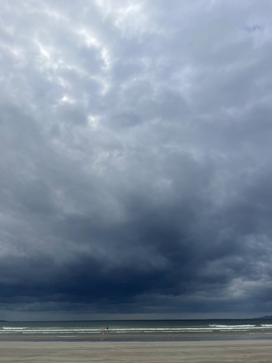Mullaliss's tweet photo. Moody skies on Rossnowlagh beach didn’t interrupt what was a solid day of body boarding fun. Can’t wait to return. 
#donegal #seaside #WildAtlanticWay #waves #beach https://t.co/JcqVLLaxdT
