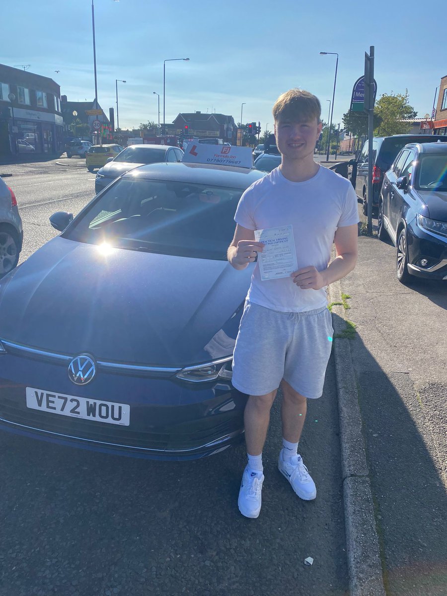 Congrats to Elliot who passed his #drivingtest at Morden DTC with only ONE Driver Fault. Elliot had #manualdriving lessons with Instructor JK.

#drivingtestpassed #drivingtest #manualdrivinglessons #manuallessons #drivingschool #drivinglessons #formulajondrivingschool