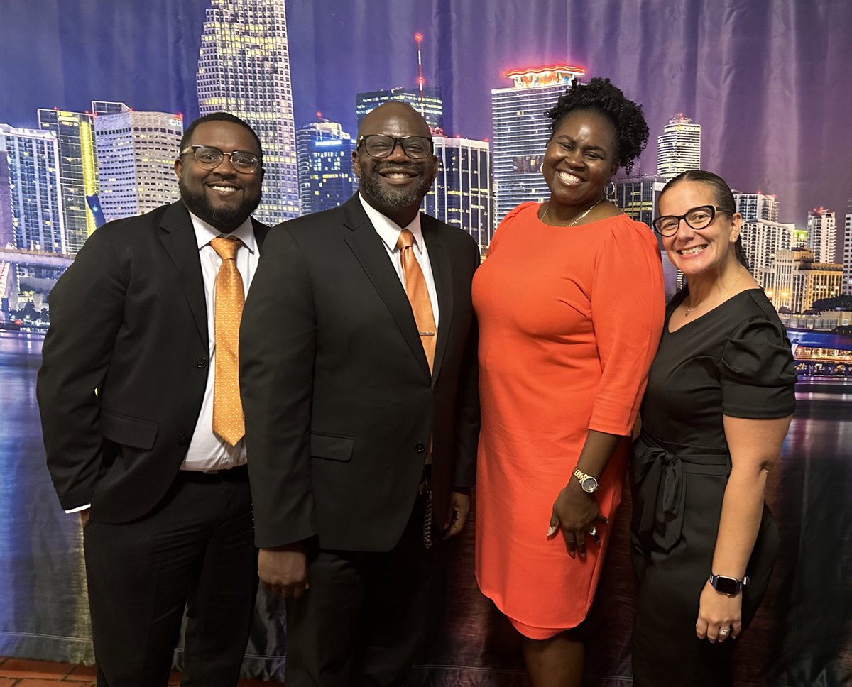 CarolCitySr1's tweet image. Our administrators looked great today at The Superintendent’s Opening of Schools Meeting! They are on one accord and ready for a great school year! Reviving the Pride and Accelerating Towards Success! #letsgochiefs @MDCPSNorth @docstevegallon @MDCPS