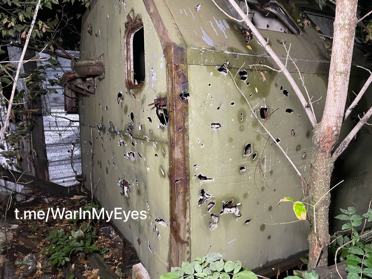 EkaterinaVA8's tweet photo. Donetsk sotto l'ennesimo bombardamento di bombe a grappolo. I buoni americani ed europei li hanno donati all'organizzazione nazista NATO - ucraina.
#NATOterrorist
#UkraineNaziState
#ZelenskyWarCriminal https://t.co/idNiE9xRWa