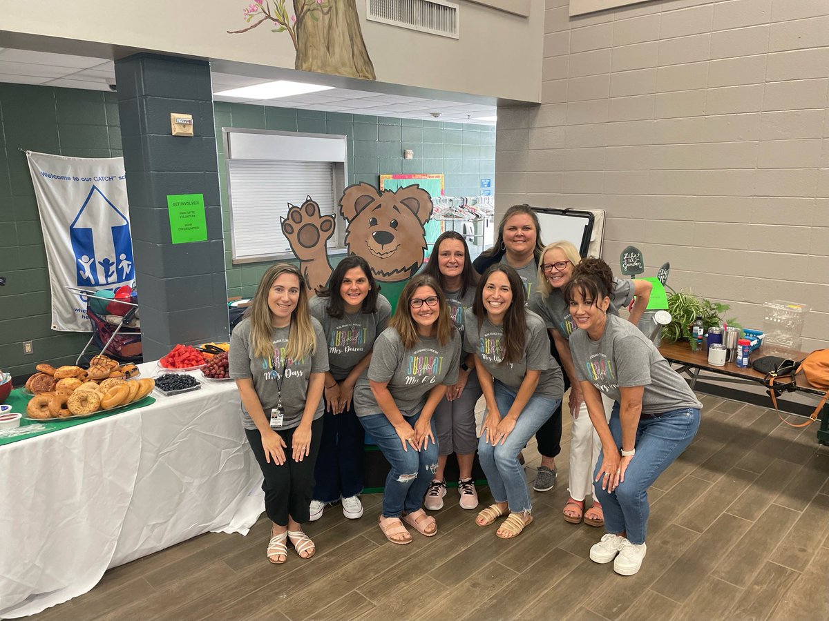 What a great first week of school and a great team to work with! #SupportTeamRocks !  💚💚 ⁦<a href="/HumbleISD_BBE/">Bear Branch Elem</a>⁩