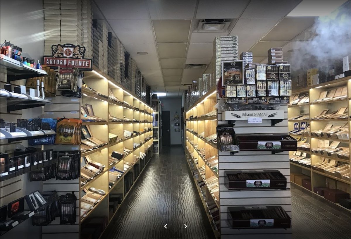 MiamiHumidor's tweet photo. MH family, we're here!!! Show us some love!!! 🙏😆
#MiamiHumidor #CigarShop #Miami #Cigars https://t.co/hbeuYrlyTo
