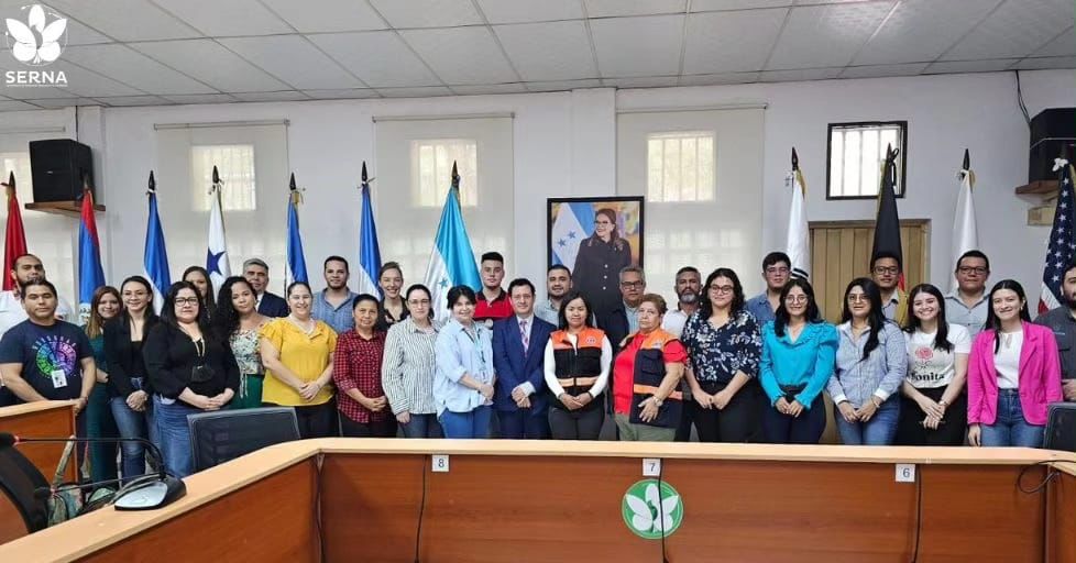 sernaHN's tweet image. Realizamos el Curso de Metodología para Evaluación de Desastres a través de la #DNCC, con asistencia técnica de #CEPAL.

Estamos fortaleciendo capacidades nacionales🇭🇳para cuantificar #Pérdidas, #Daños y #desastres y nos preparamos ante amenazas por el cambio climático.