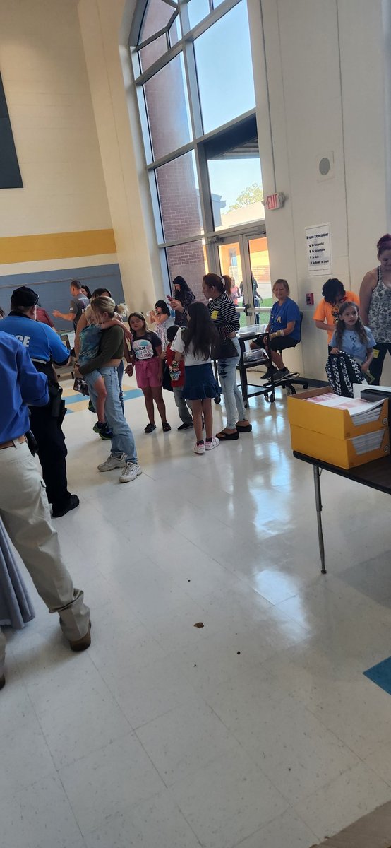 South Daytona Elem tweet media