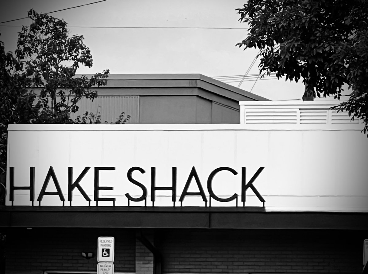 ennislaw's tweet photo. 'Hake Shop"
Not sure about this venture. https://t.co/1GliD4VW1z