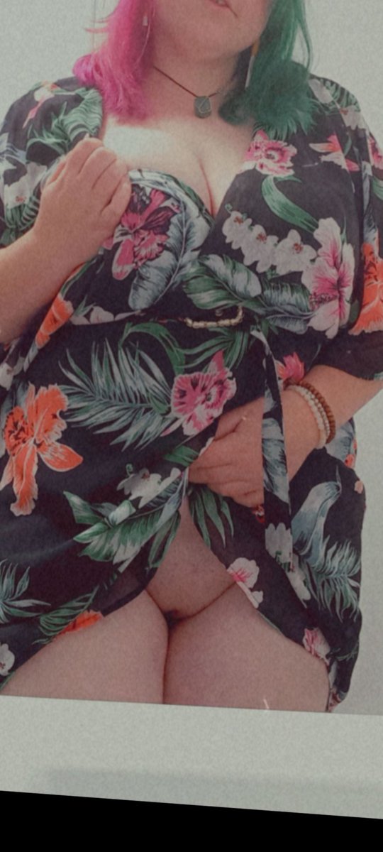 be4tle_grl's tweet photo. A little sneaky tease ♡
#nsfw #nsfwtwt #lewd https://t.co/j2ofUq5bVo