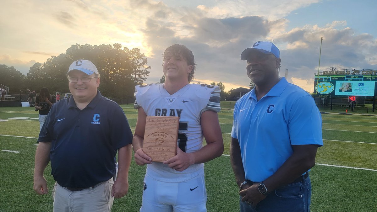 LouatTheState's tweet photo. Offensive and Defensive Players of game
Zai Offord
Kaine Williams 
Brady Albro
Griffin Burns
Gavin Stam
@graycafootball 
@ChapinEagle https://t.co/5CXYCJmUrP