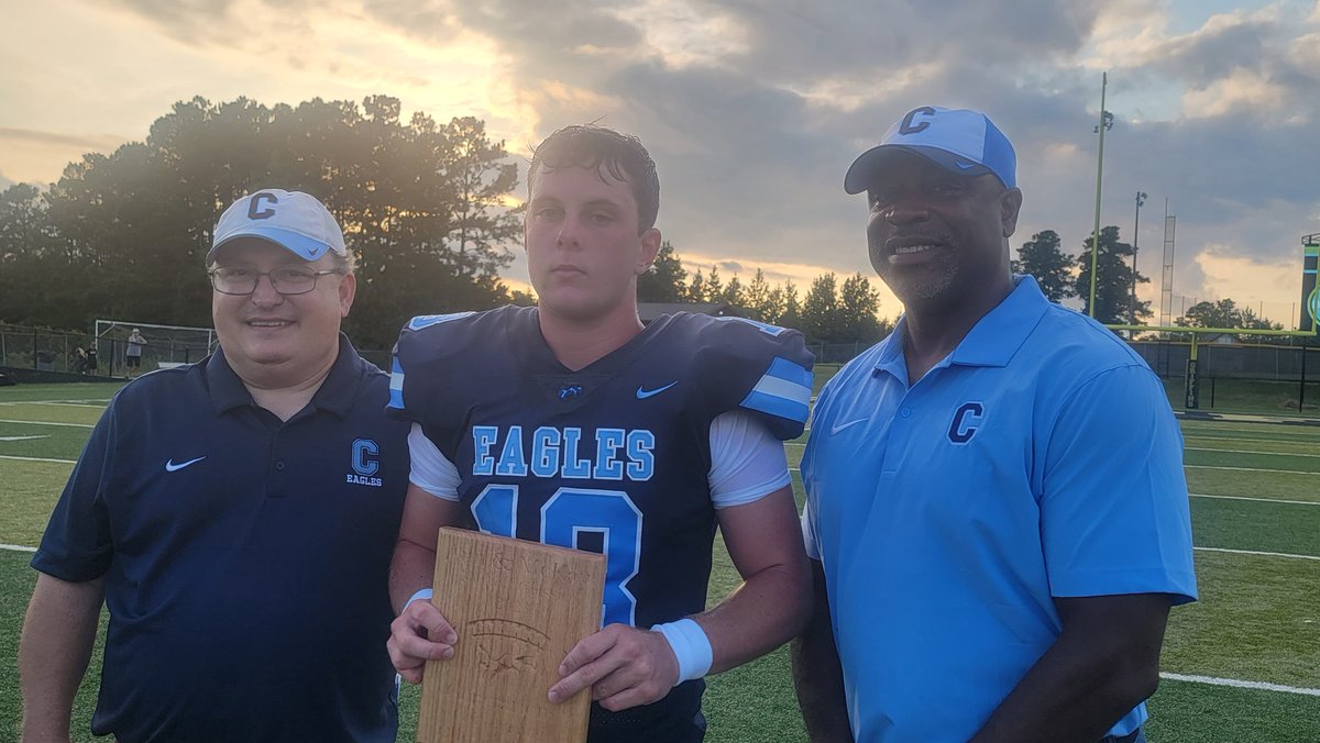LouatTheState's tweet photo. Offensive and Defensive Players of game
Zai Offord
Kaine Williams 
Brady Albro
Griffin Burns
Gavin Stam
@graycafootball 
@ChapinEagle https://t.co/5CXYCJmUrP