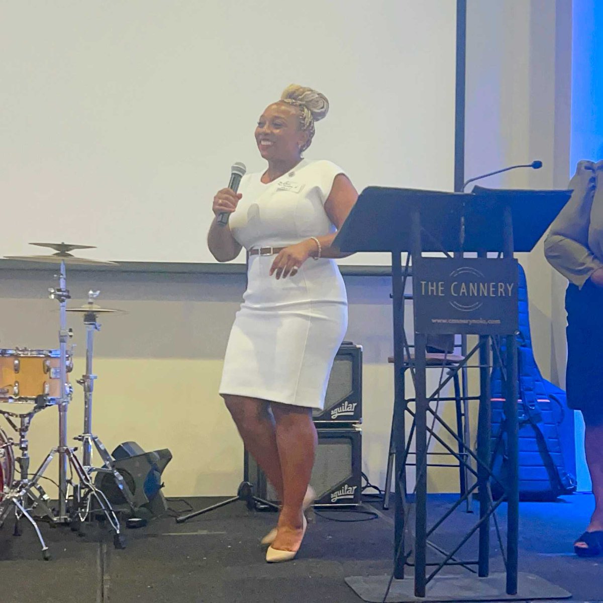 Candace Newell tweet media