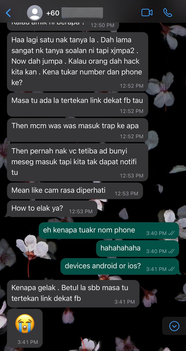 ItsMeCha0_0's tweet photo. Hi guys, sorry I’m no longer accepting any responses. It was hectic and bizzare. So I delete all the tweets and reset to none again. Tapi betul la orang cakap, lagi banyak tolong, lagi besar pintu rezeki. Ada yang bagi sokongan. Ada yang sampai tersembur saya baca 😭. https://t.co/m0CoPXdJ0t