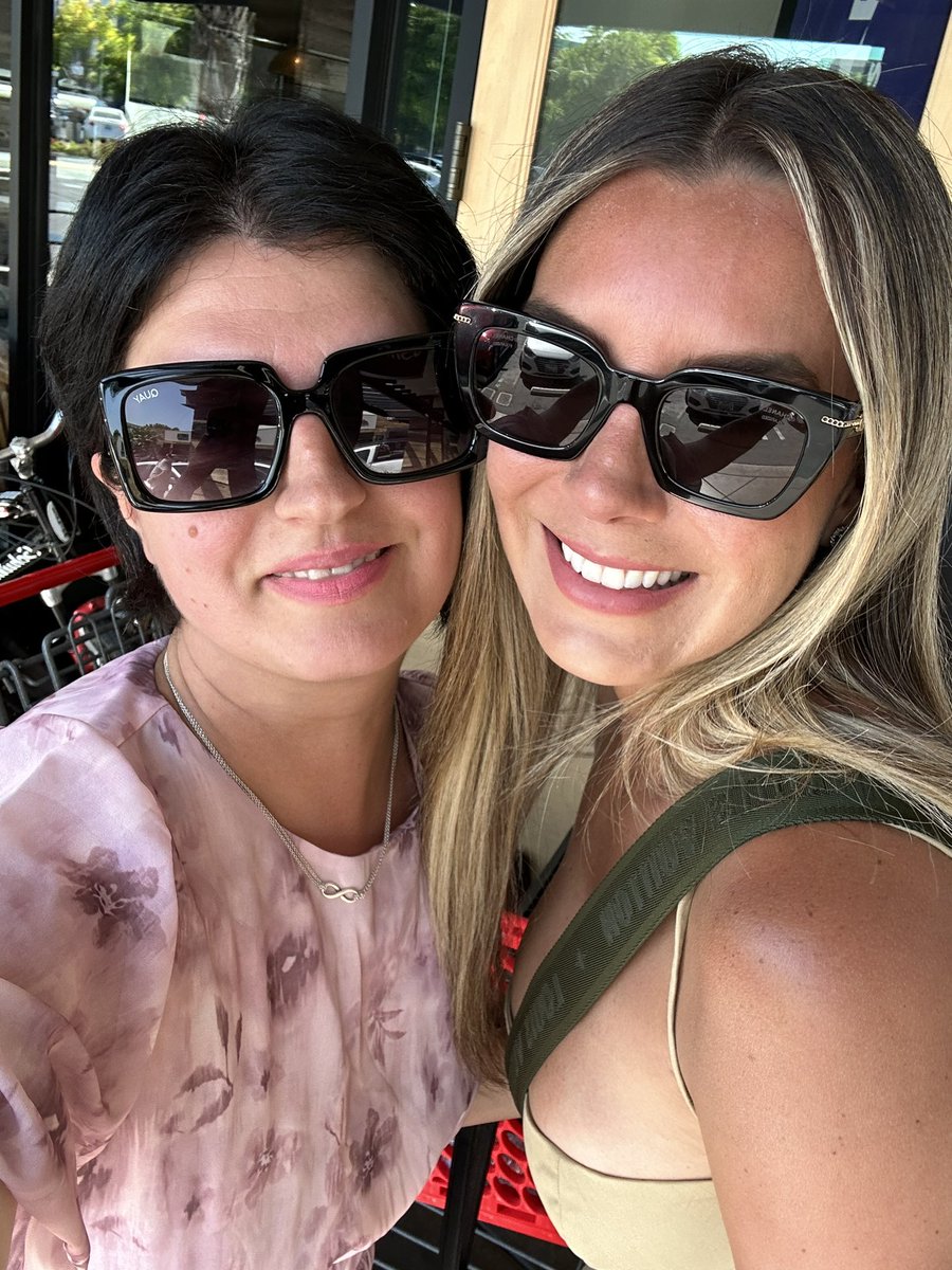 machidoanca's tweet photo. Thank you @Elygutierrez19 💞love u! Until next time🤗 https://t.co/0Rv7FrlB5I