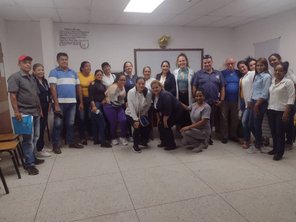 AMB_FRANCISCORL's tweet photo. # Hoy asistencia y participación en Asamblea de los Comités de Salud Municipio García de Hevia #LaFría #Táchira por un Seguro Más Social #IVSS #JuntosPorCadaLatido @MagaGutierrezV @Somosivss @FreddyBernal @NicolasMaduro @ConCiliaFlores https://t.co/FnMJpA1atP