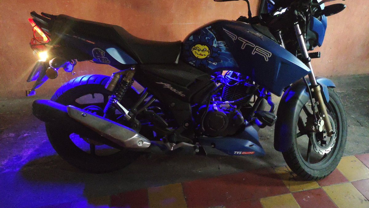 Aioria_Barber's tweet image. #motorobada el 25 de julio en 32 Av B colonia San Martin zona 7 placa 🇬🇹 #742HYD #apache180 #rtr #tvs