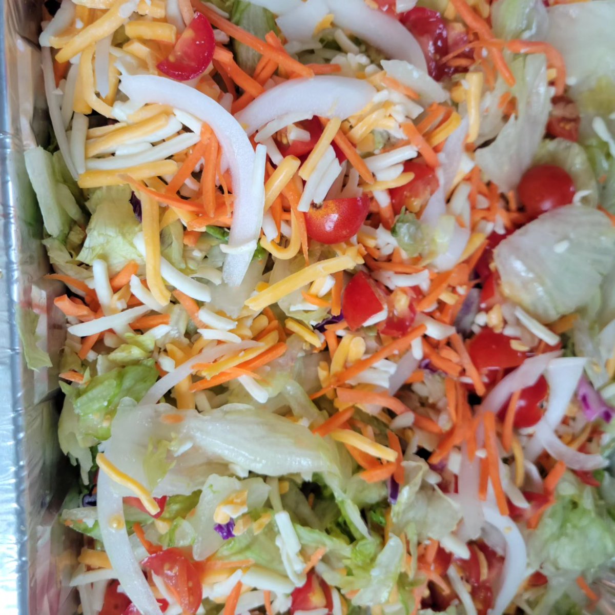 LisaDemands's tweet photo. Tomorrow we're serving chicken sandwiches with green salad, and in the salad, there are cherry tomatoes from OUR GARDEN! HOW COOL IS THAT?! It's been a goal to incorporate food *we've* grown into meal services, now we get to! #ClapForUs #FoodNerd #NoFiltah #BecauseWeLoveYouMeals https://t.co/zulEXYb282