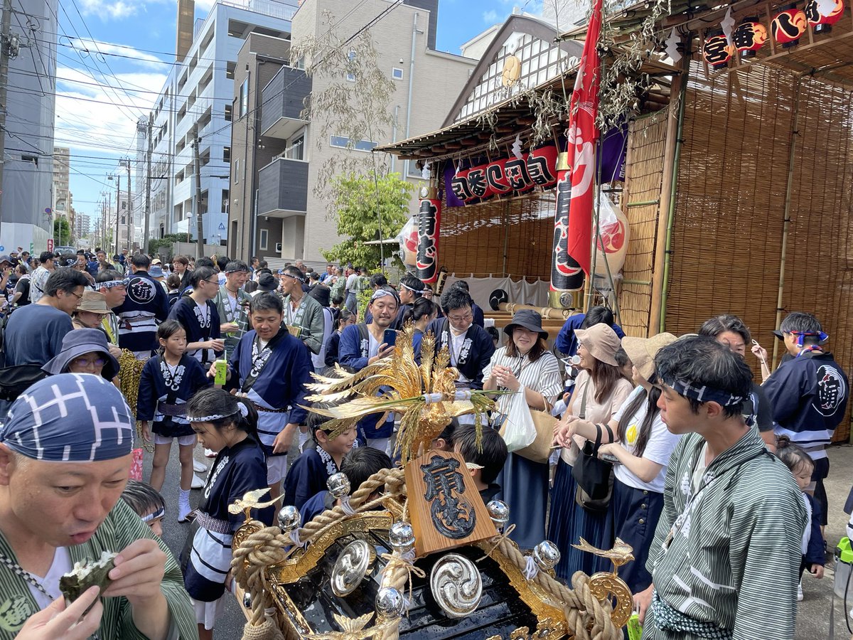 ogibashi's tweet photo. 神酒所前で小休止！！ https://t.co/UV7gDwjWvP
