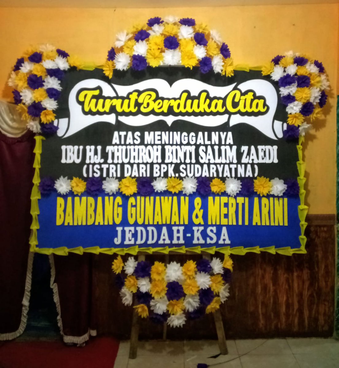 floristtegal's tweet photo. TOKO BUNGA TEGAL®
KARANGAN BUNGA TEGAL®
☎️:0822-9826-7271
✅✅
@floristtegal
#karanganbungategal
#tokobungategal
👇ORDER KLIK LINK BAWAH
👇✅
https://t.co/UuLuTjttGy
✅
#kramat
#tegal
#mejasem
 #slawi 
#bumijawa 
#adiwerna 
#suradadi 
#dukuhturi 
#balapulang
#bojong 
#jatinegara https://t.co/L1B1GepcUK
