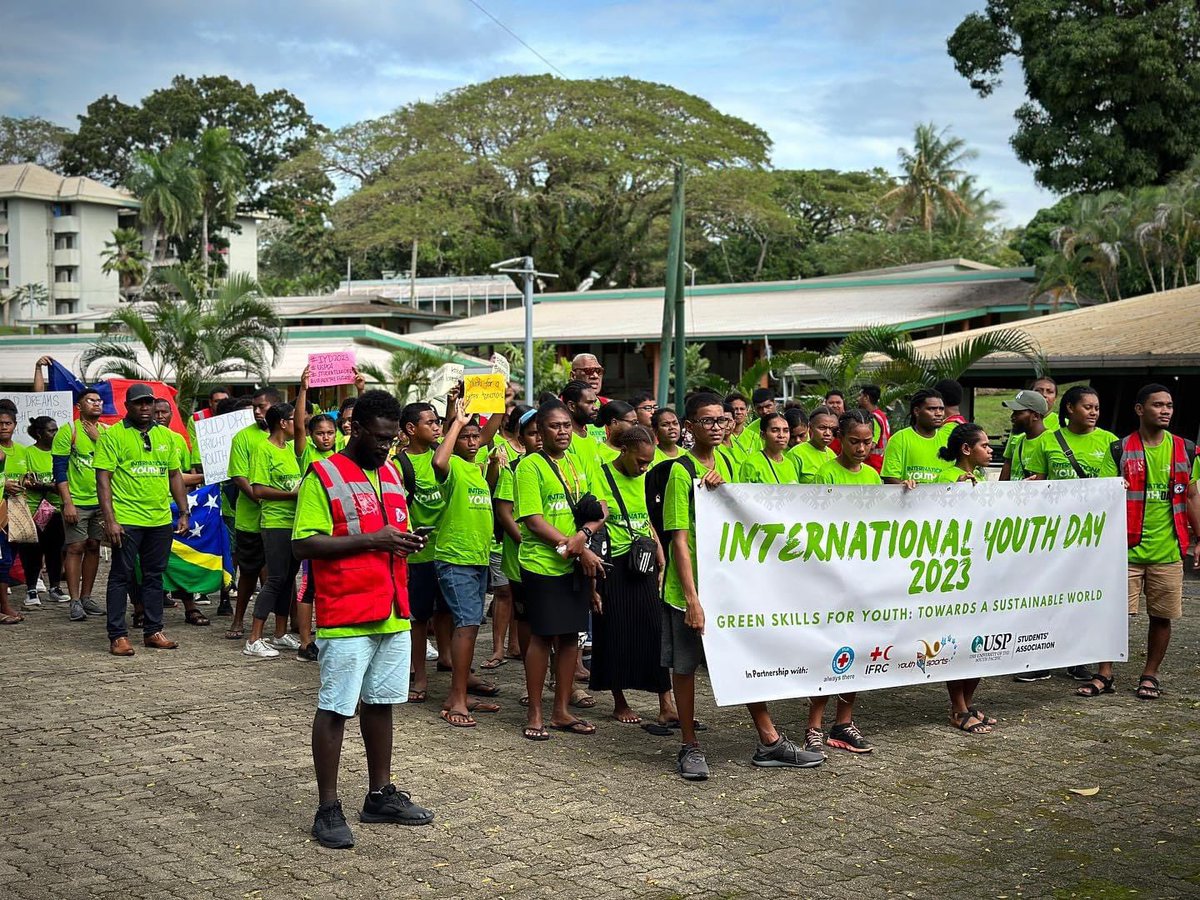 USPSA_'s tweet photo. 🌱 Happy International Youth Day! 🌍 
In partnership 🤝 with Red Cross Fiji, @IFRCAsiaPacific and @Fijiyouthsports ,our day long event has commenced with a #YouthMarch at Laucala Campus!  

#GreenSkillsForYouth #SustainableFuture #YouthEmpowerment #TeamUSP https://t.co/x0H81HINpA