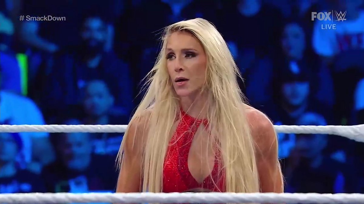 CFlairdotcom's tweet photo. #CharlotteFlair #TheQueen #WWE #Smackdown https://t.co/6kkTmYL7di