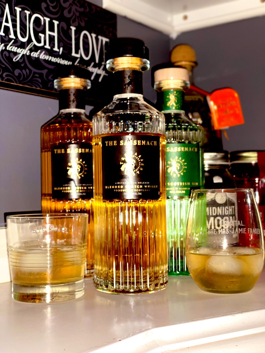 Crystal Light tweet media