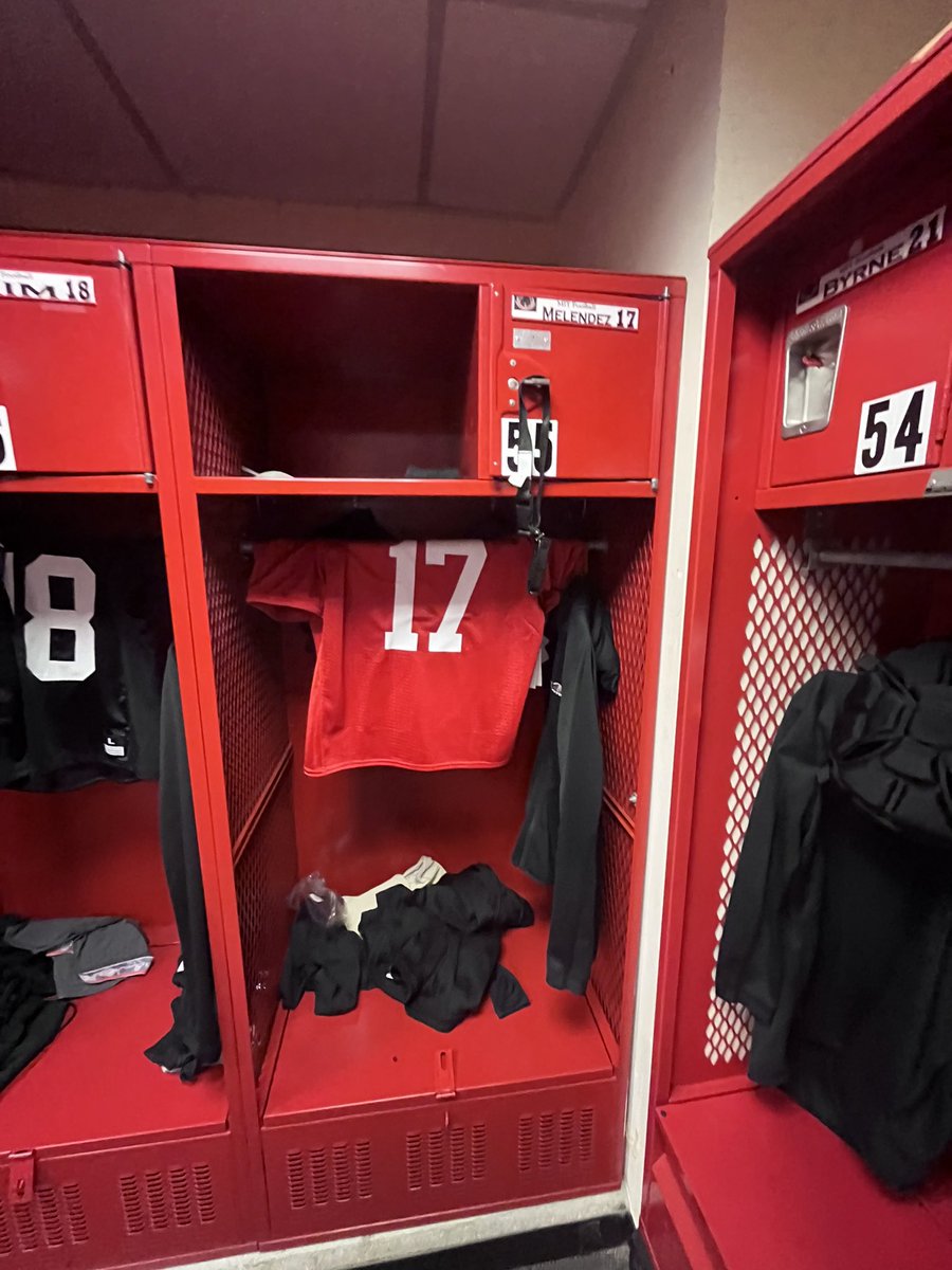 CarSyl723's tweet photo. He’s at school! My new favorite number is 17! 
#gratefulthankfulblessed #MITMom https://t.co/Eh4DK6oOSV