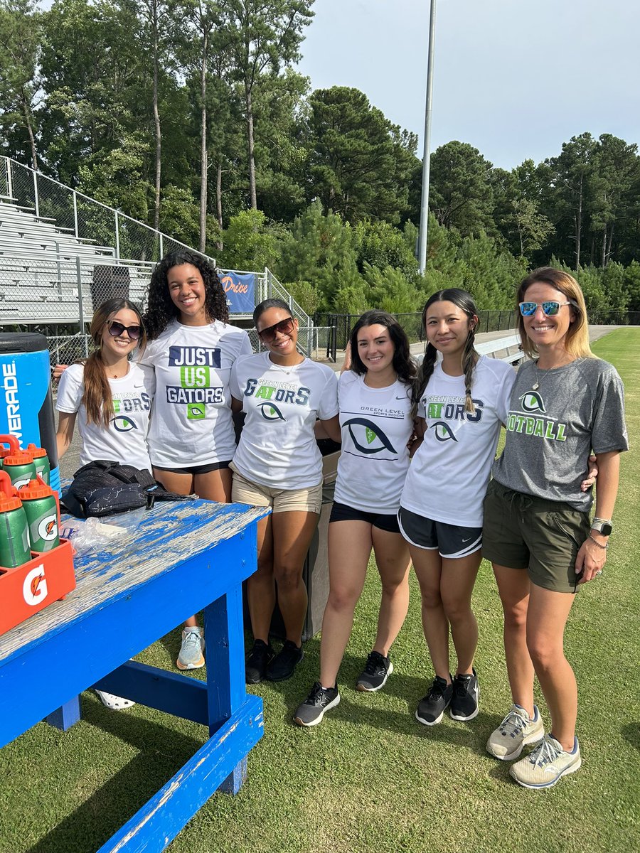 Jamboree day! And I missed the white shirt memo 🤔