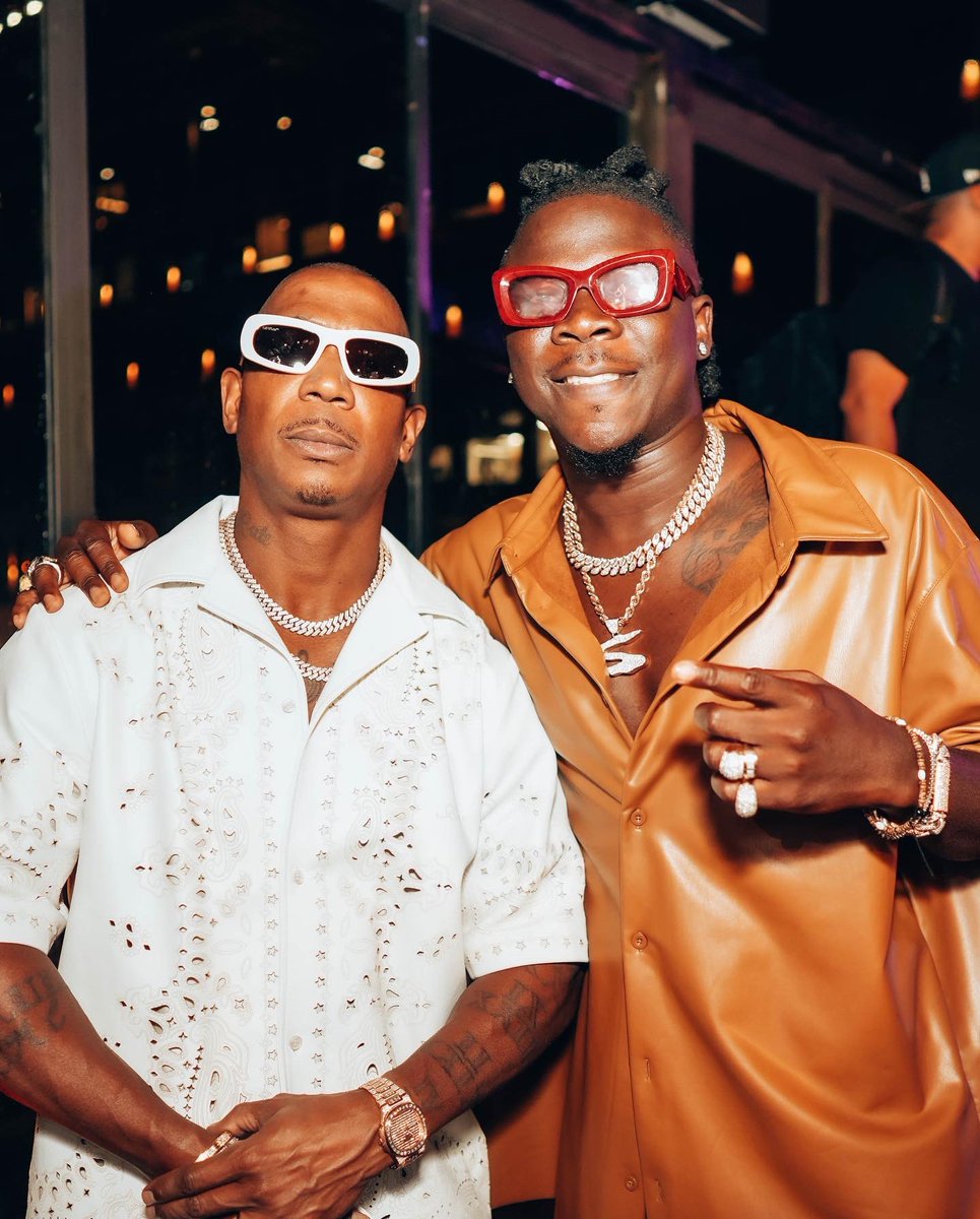 stonebwoy's tweet photo. Celebrating the Golden Age of Hiphop.. See You At 10pm, At the Legendary @SOBs 
https://t.co/SbLsMyvKeZ 
#5thDimensionTour 🇺🇸 https://t.co/ZO9iUhA4lS