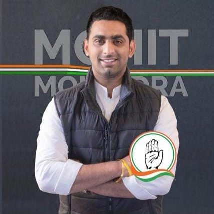 ankit5145's tweet photo. My heartiest congratulations to Sh. @mohit_mohindra ji on being appointed as a president of @IYCPunjab, we wish all the best for your future and ensure you that we always stand by with you.
@BrahmMohindra @RajaBrar_INC @srinivasiyc @INCPunjab @Gursharan_INC https://t.co/lFWHsMvbHG