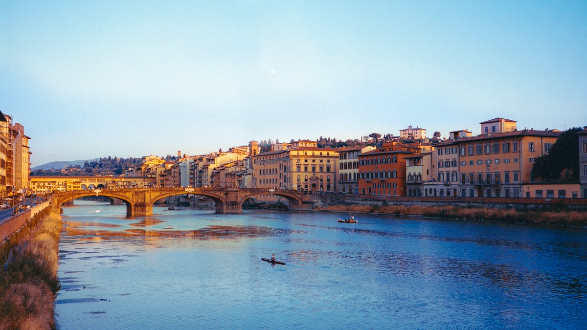 eamonsphotoss's tweet photo. Italy on 35mm https://t.co/7xBbh41bT4