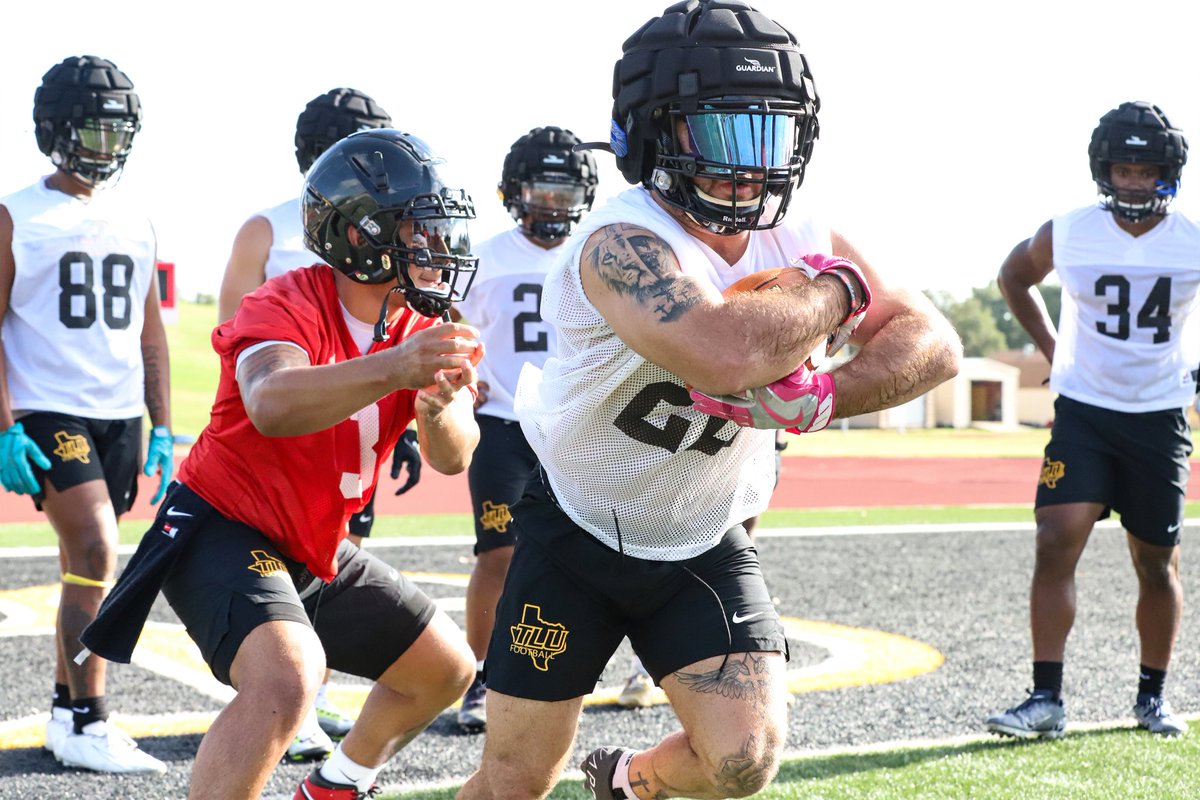 TLU Football tweet media
