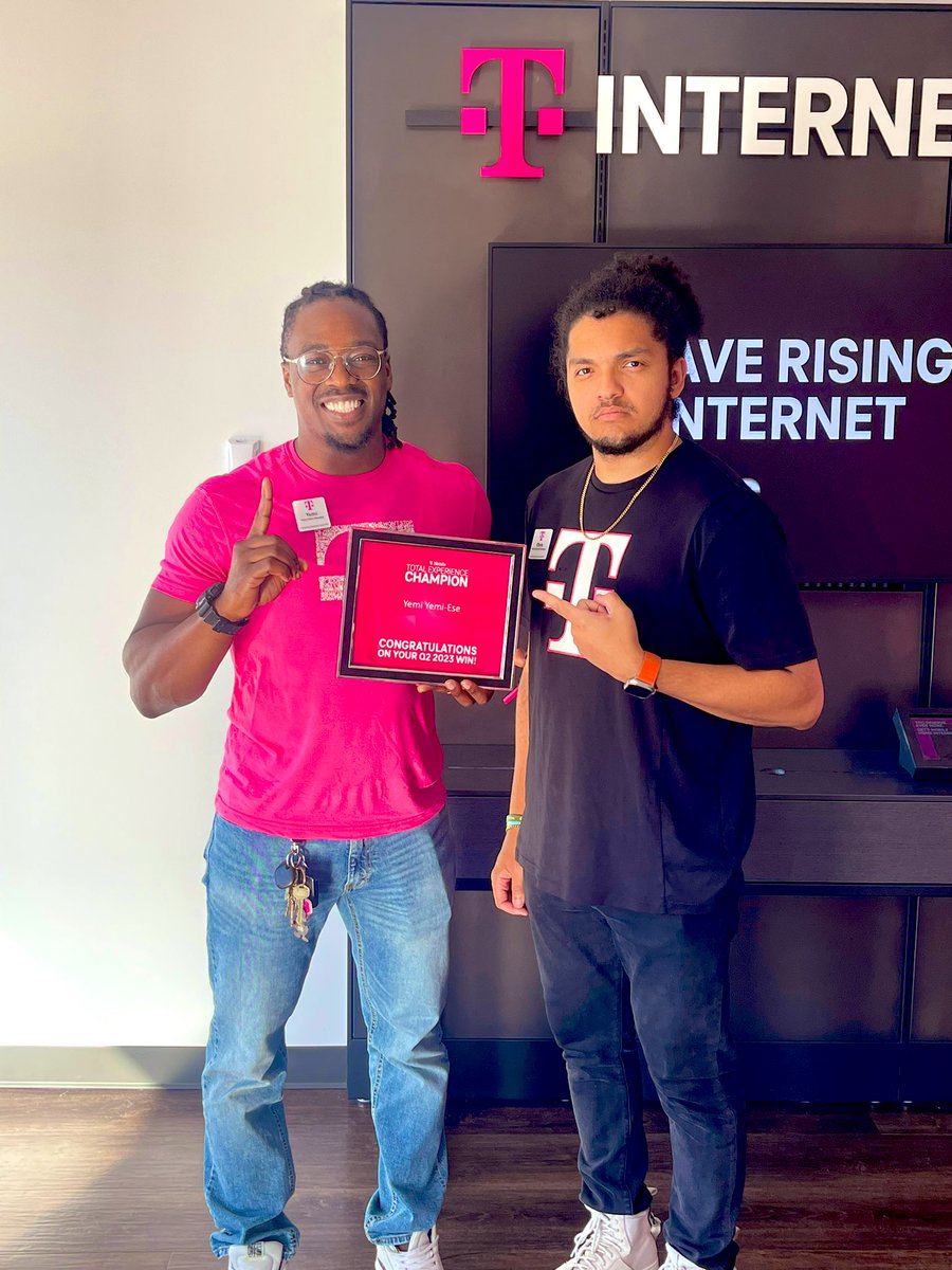Great work @TmoYemi, Chris and the Sealy Tigers team for being the Total Experience Champion Winners for ‘Q2! Way to represent, job well done! #texasbeast #sealytigers #totalexperience