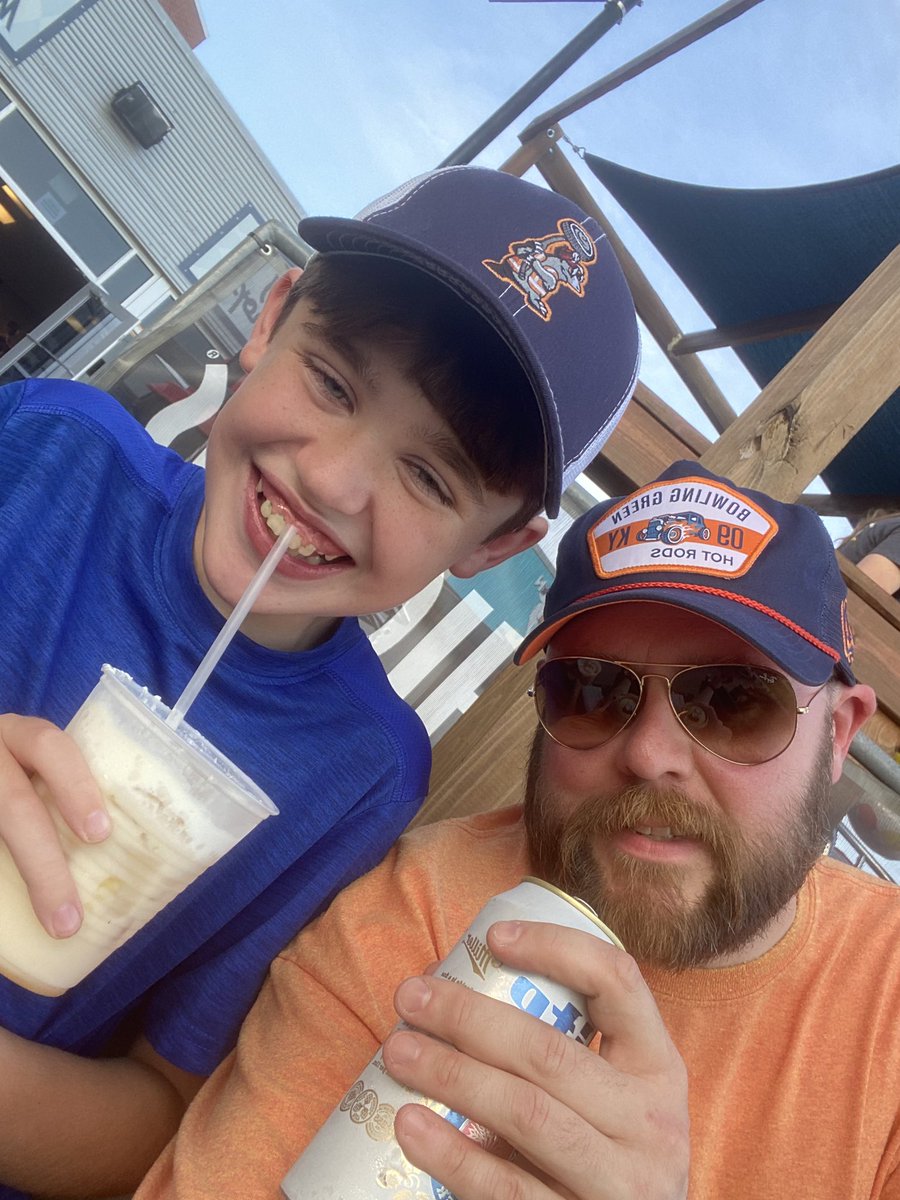 Bvrat's tweet photo. Just two dudes having a beer at the @BGHotRods #wizardnight #butterbeer #millertime https://t.co/Gwkll5yGzR