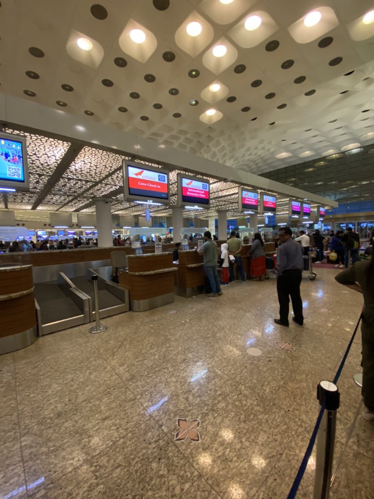 DrSKoya's tweet photo. @airindia At Mumbai airport. A looooong queue for international with airindia having only two counters open. Will this ever change ? https://t.co/i63cxqEXIK