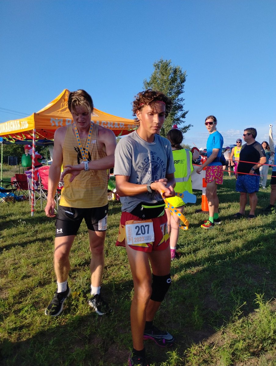 BClub79346's tweet photo. Isaac finished his 11, last mile clocked at 6:49. Shawn is finishing up a 9 mile. Then just Lisa and Brenna before some Tobies caramel rolls https://t.co/D3xQNVdUj8