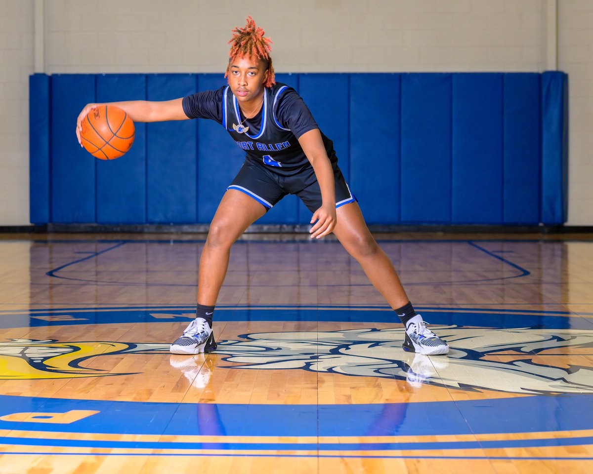 GainesBaller's tweet photo. After having a conversation with Coach Lee . I am blessed to say i have receive my first offer from Baton Rouge Community College . @brcc_ladybears @PortAllenPels @LadyPelsHoops #AGTG https://t.co/J4EIzhnuom