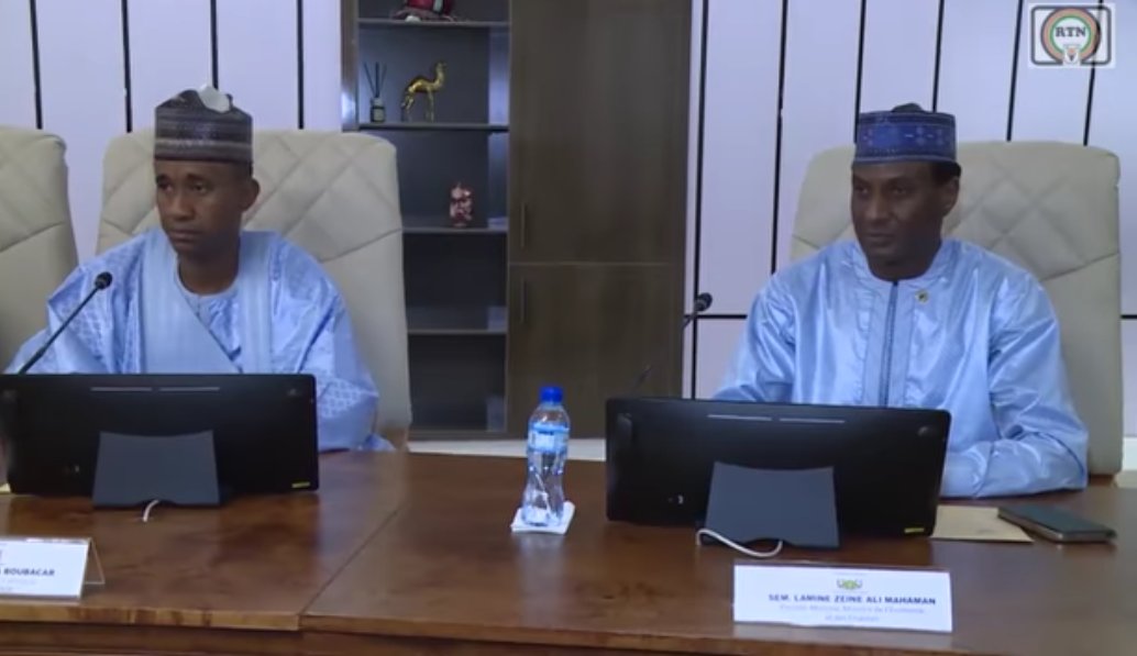 Le 1er Conseil des Ministres du gouvernement de transition s'est réuni hier Vendredi 11 Août 2023 au palais de la Présidence, sous la présidence de SE @General_Tchiani, Président du CNSP, Chef de l'État.