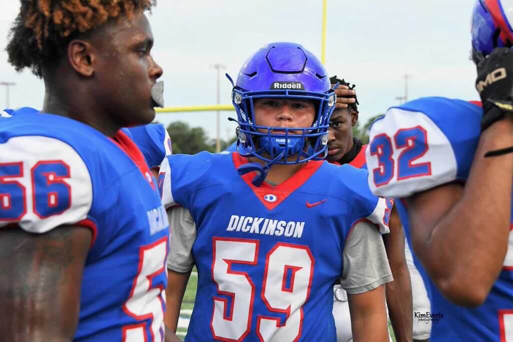 Hi, this is Carl Berneathy with Dickinson High School Gator Football. Please help us raise money for our fundraiser by clicking the link below. Thank you!  app.raise-365.com/digital/107870…