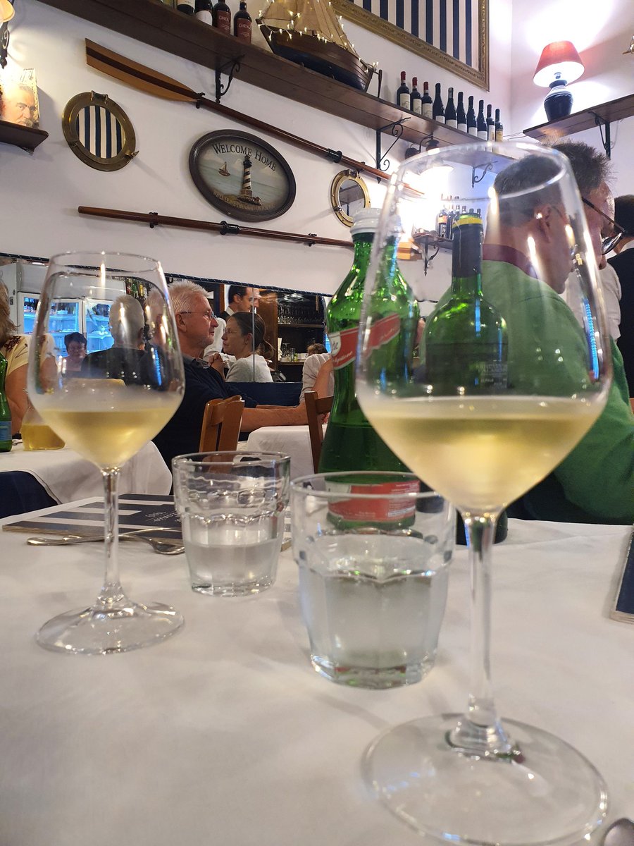 Treintañera tweet media