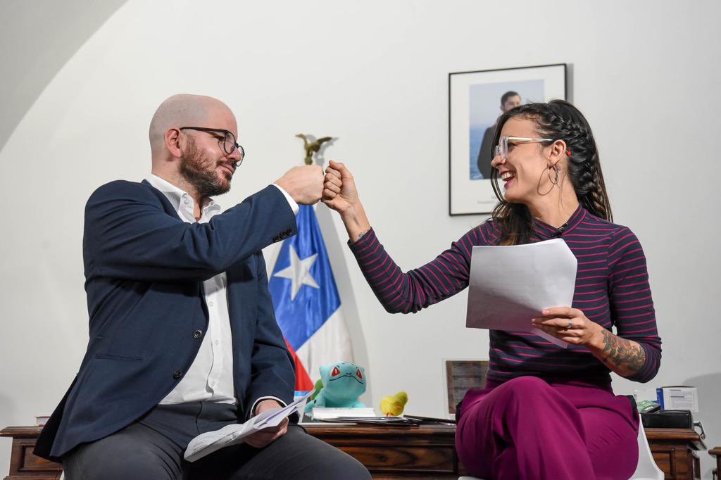 Tu decisión, aunque surge de una tremenda injusticia contra ti, es un gesto muy generoso. En estos 12 años sé que tu único interés ha sido construir un país digno y justo para todas y todos. Espero que ahora podamos avanzar definitivamente y sin excusas en los acuerdos para subir