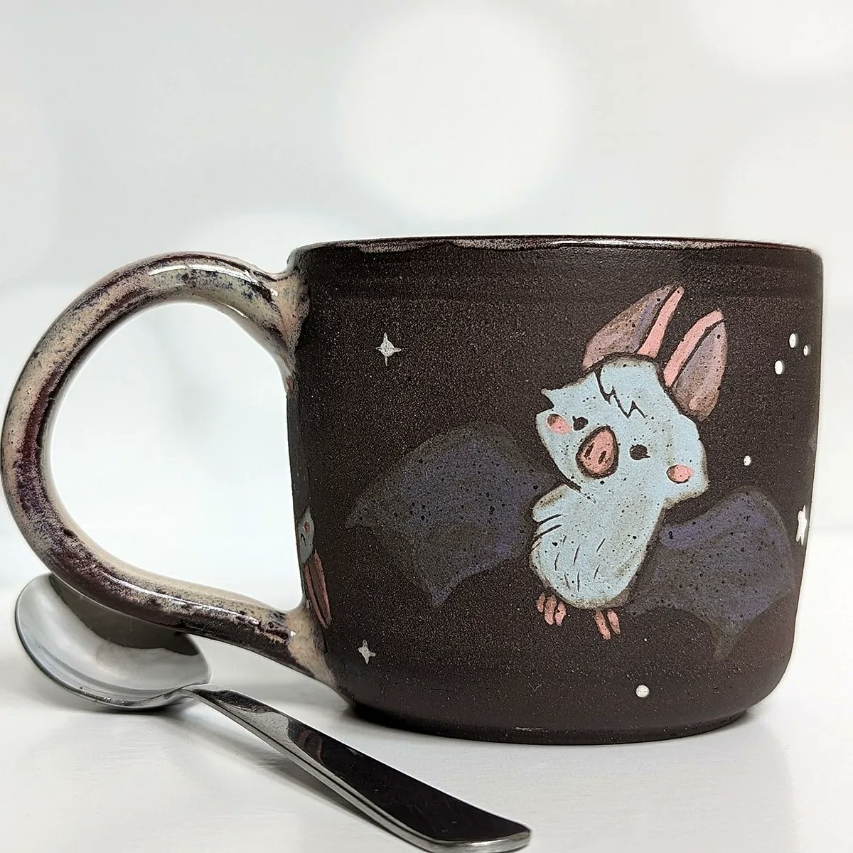 「Nanannanananana BATMUG ! with a pink gla」|Kness 🐬のイラスト