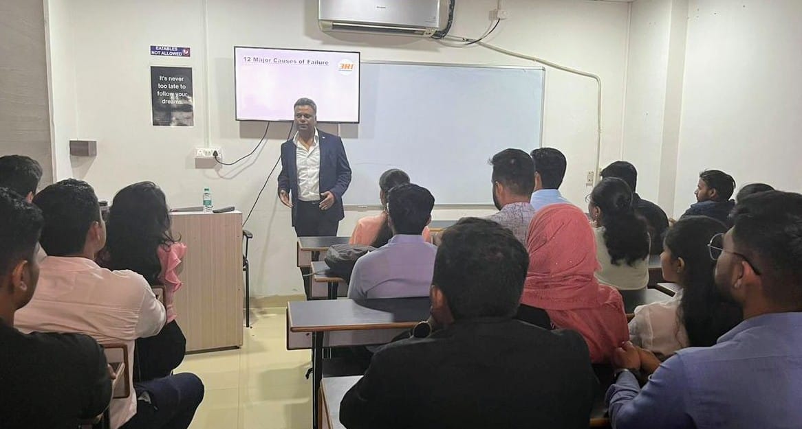 Just wrapped up an incredibly insightful session on the '12 Major Causes of Failure' by Mr. Ritesh Sharma at 3RI Technologies! Check: zurl.co/28cY #GrowthMindset #SuccessStrategies #Success