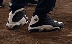 YssuPPrince's tweet photo. 誰かこのスニーカーの正体わかる人いませんか？
一目惚れして買いたいのですが分からないので詳しい方よろしくお願いします！
ナイキ？なのかな？
 #スニーカー
 #特定 https://t.co/0lmd3Zhafz