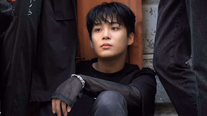 ncityjongho's tweet photo. hihi!! #lastonesstandingparty https://t.co/9RhmZvN7ce